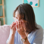 Allergiker? Sådan får du et godt indeklima i pollensæsonen