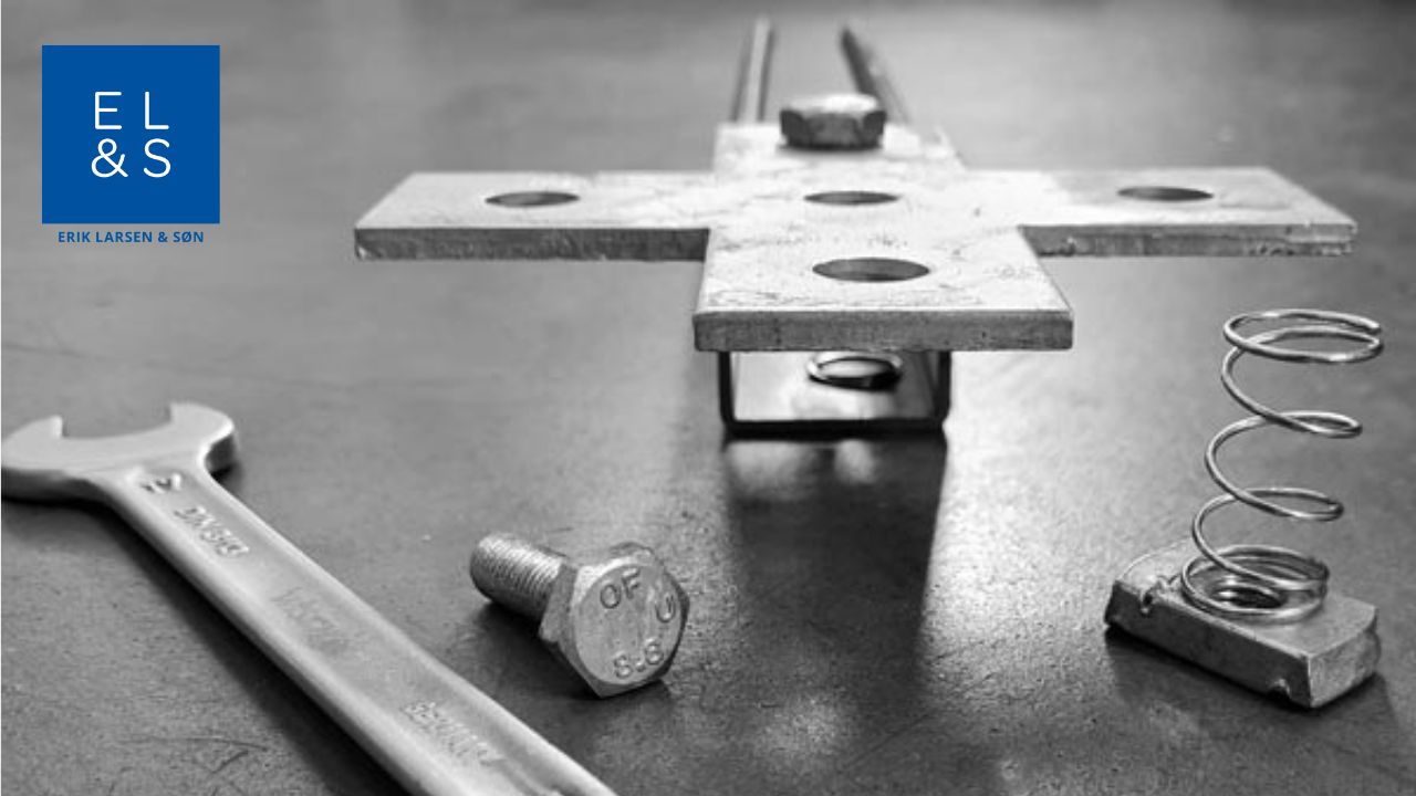 UNISTRUT - UNIversal STRUT